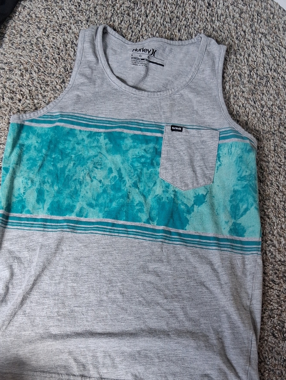 Hurley Gray Tank with Teal Stripe Pocket